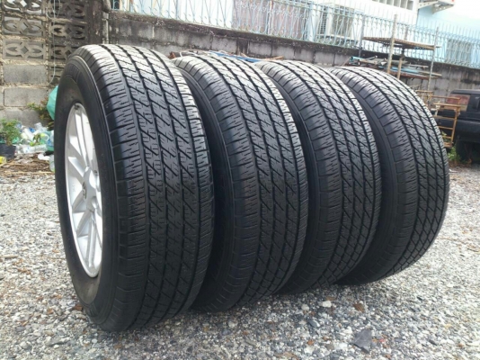 ขายแม็ก TOYOTA VIGO CHAMP ขอบ17 พร้อมยาง มิชลิน 265/65R17 ปลายปี12 สวยๆ จำนวน 1 ชุด พร้อมน๊อตแท้ 24 ตัว
