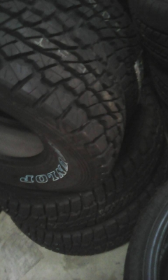 31x10.50R15 DUNLOP GRANDTREK A/T1 ปี2015  ชุด 4 เส้น  tel.081-427-3941 ไอดีไลน์ autobot107