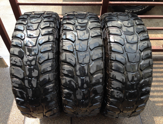 ยาง Mud Kumho 265 75 16 พร้อมใช้งาน จำนวน 3เส้น ราคาไม่แพง