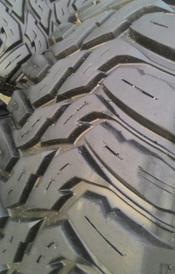 ขาย ยางMud USA สวยๆ ขนาด305/70/16