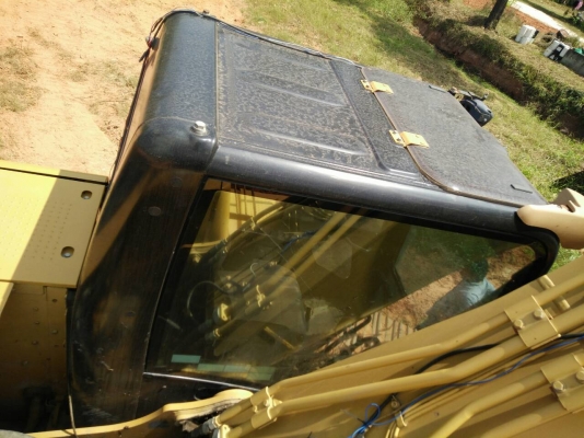 ขายรถแบคโฮ CAT 320 D เอกสารใบแจ้งจำหน่าย 6000 ชม.ราคา 2100000