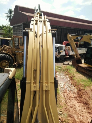 ขายรถแบคโฮ CAT 320 D เอกสารใบแจ้งจำหน่าย 6000 ชม.ราคา 2100000