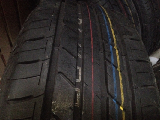 ขายล้อแม็กพร้อมยางป้ายแดง BRV ขอบ16