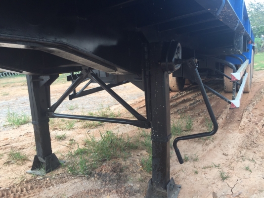 ขายหางเทรลเลอร์พื้นเรียบอู่สามมิตร 3 เพลาปี 2545 ราคา 320000