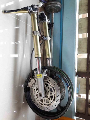 ขายชุดโช๊คหน้าZXR400 (กระบอกทอง ยกชุด)