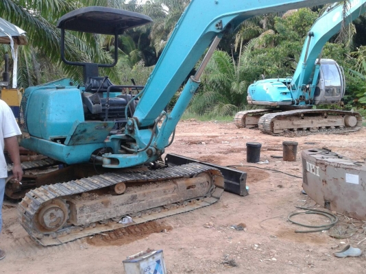 ขายรถแบคโฮ KOMATSU PC45-7 ราคา 380000