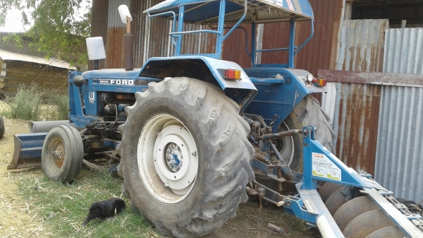 ขายตามสภาพรถไถฟอดร์6600พร้อมใช้งาน