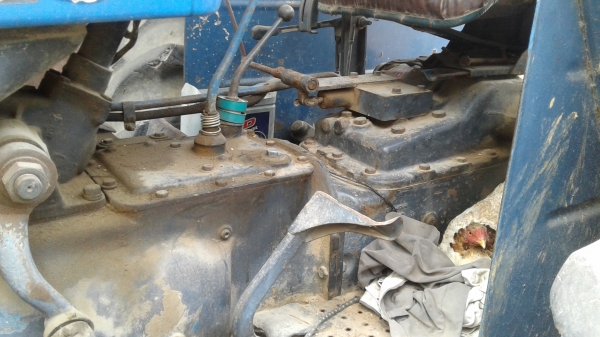 ขายตามสภาพรถไถฟอดร์6600พร้อมใช้งาน