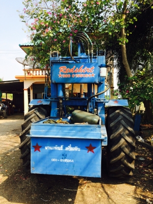 รถไถติดคีบสภาพดี ใช้งานน้อย