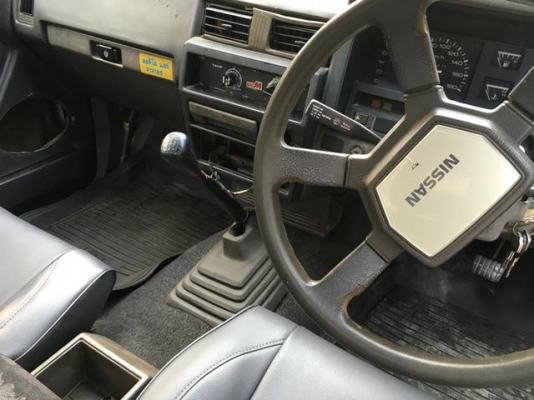 ขายบิ๊กเอ็ม เครื่องดีเซล 2500 BD ฝาแดง ปี 92 ขายบิ๊กเอ็ม เครื่องดีเซล 2500 BD ฝาแดง ปี 92