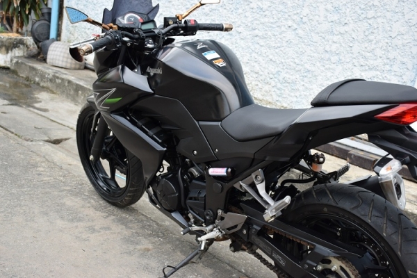 Z250 วิ่ง1000โล ทะเบียนตอง1 สภาพป้ายแดง