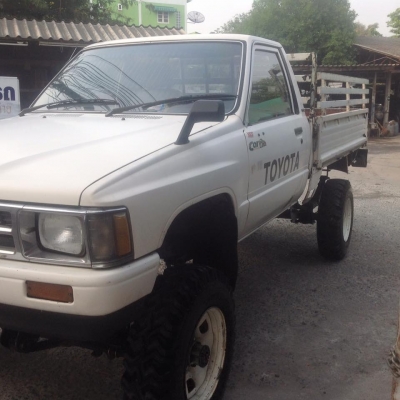 ขายโตโยต้าไฮลักฮีโร่ 4x4 ราคา 255000