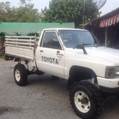 ขายโตโยต้าไฮลักฮีโร่ 4x4 ราคา 255000