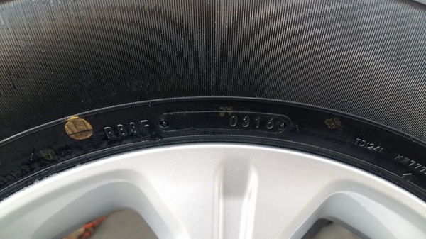 ขายล้อแม็กป้ายแดง nissan np300 navara calibre 16" พร้อมยางปี16 สนใจติดต่อ ตาเล็ก ล้อและยาง 081-3747940 ขายล้อแม็กป้ายแดง nissan np300 navara calibre 16" พร้อมยางปี16 สนใจติดต่อ ตาเล็ก ล้อและยาง 081-3747940