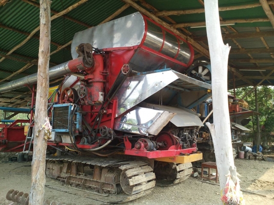 ขายรถเกี่ยวข้าวเกษตรพัฒนา