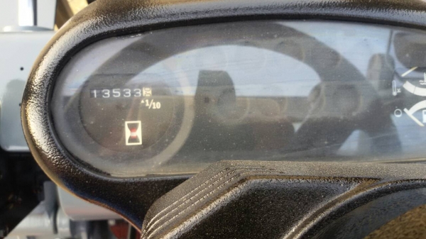 รถยก TOYOTA 6FG15 เครื่องเบนซิน 5k เสาสูง 3 เมตร ยกได้ 1.5 ตัน ยางตันหน้าหลัง เกียร์ธรรมดา  ติดต่อ 089-7949488