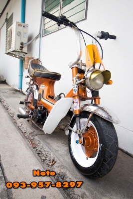 ขาย ชาลี ญี่ปุ่น Honda Chaly ราคา 15,500 บาท ✅เครื่องLIFAN 110cc สตาร์ทมือ เครื่องเบิกใหม่ๆ พ.ค.58 ดีๆเลยเงียบๆเดินเบๅนิ่ง สีเดิมจากโรงงาน ถ้าเครื่องดังนิดเดียวเอามาคืนได้เลย ✅เอกสารใบคุ้มเครื่อง ✅ล้อโต 6.1 ✅ยางใหม่ๆ ลายหลังเต่า หน้า-หลัง ✅ระบบ ไฟหน้า-หลั