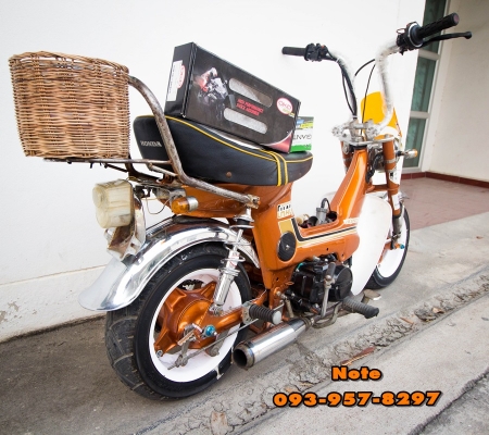 ขาย ชาลี ญี่ปุ่น Honda Chaly ราคา 15,500 บาท ✅เครื่องLIFAN 110cc สตาร์ทมือ เครื่องเบิกใหม่ๆ พ.ค.58 ดีๆเลยเงียบๆเดินเบๅนิ่ง สีเดิมจากโรงงาน ถ้าเครื่องดังนิดเดียวเอามาคืนได้เลย ✅เอกสารใบคุ้มเครื่อง ✅ล้อโต 6.1 ✅ยางใหม่ๆ ลายหลังเต่า หน้า-หลัง ✅ระบบ ไฟหน้า-หลั