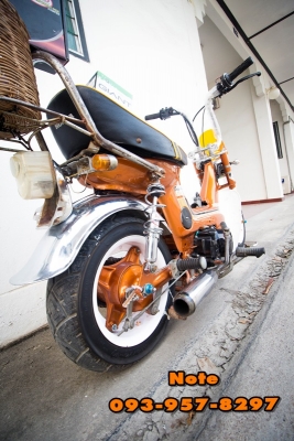 ขาย ชาลี ญี่ปุ่น Honda Chaly ราคา 15,500 บาท ✅เครื่องLIFAN 110cc สตาร์ทมือ เครื่องเบิกใหม่ๆ พ.ค.58 ดีๆเลยเงียบๆเดินเบๅนิ่ง สีเดิมจากโรงงาน ถ้าเครื่องดังนิดเดียวเอามาคืนได้เลย ✅เอกสารใบคุ้มเครื่อง ✅ล้อโต 6.1 ✅ยางใหม่ๆ ลายหลังเต่า หน้า-หลัง ✅ระบบ ไฟหน้า-หลั