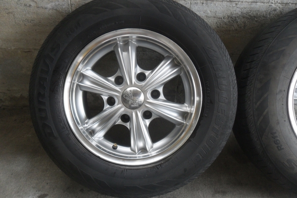 ล้อแม็ก15นิ้ว6รุ พร้อมยาง สวยๆ 4 ล้อ ราคา 5800 บาท ล้อแม็ก15นิ้ว6รุ พร้อมยาง สวยๆ 4 ล้อ ราคา 5800 บาท