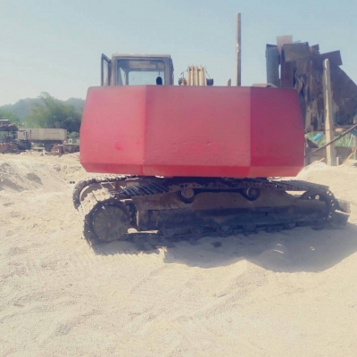 ขายรถแบคโฮ KOMATSU PC200-5 คอลโทรลสั้น ตัวเดินจีป ราคา 350000