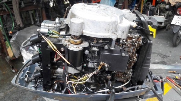 เครื่องเรือ YAMAHA 40 แรง 2 จังหวะหาง 21