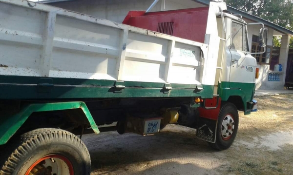 ขายรถ6ล้อ ดั้มKM505 เครื่อง117แรง เครื่องดี แคชซีสวย สภาพพร้อมใช้งาน เอกสารพร้อมโอน สนใจโทร 090-8588220คุณนะ 093-3258446คุณบิว หรือเข้าดูสินค้าอื่นๆได้ที่ www.truck.in.th/498 หรือเพจFacebook ณรงค์ ซื้อขายรถมือสอง (เว็บไซต์ส่วนตัว) หรือFacebook คุณนะ รถบรร