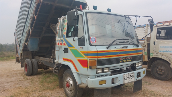 รถหกล้อ isuzu ร็อคกี้ FRR ดั้มเกษตร เครื่อง 6BG 175 แรง Fหน้าหลัง เบรกจิฟฟี่พวงมาลัยเพาเวอร์ พร้อมเครื่องเสียงชุดใหญ่ เอกสารครบ