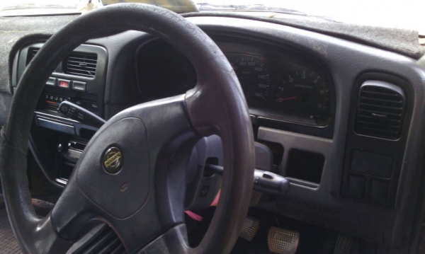 ขายด่วน nissan big m