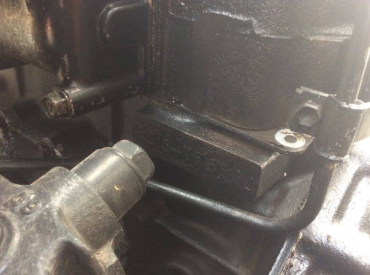 รถน้ำ 10 ล้อ MITSUBISHI ใอ้หลงเทอร์โบ เครื่อง 220 แรง 2 เพลา