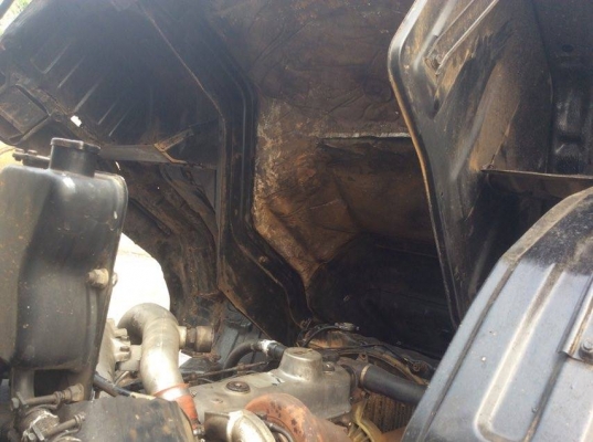 รถน้ำ 10 ล้อ MITSUBISHI ใอ้หลงเทอร์โบ เครื่อง 220 แรง 2 เพลา