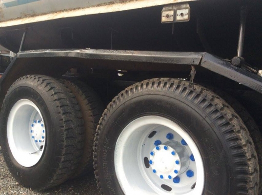 รถน้ำ 10 ล้อ MITSUBISHI ใอ้หลงเทอร์โบ เครื่อง 220 แรง 2 เพลา