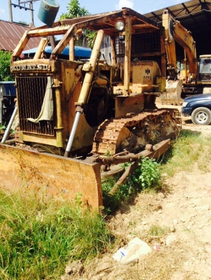 ขายรถแทรคเตอร์ KOMATSU D50A-15 ห้องเลี้ยวน้ำมัน ราคา 220000