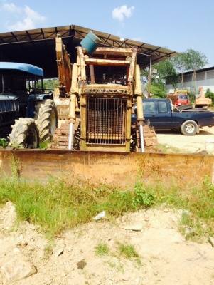 ขายรถแทรคเตอร์ KOMATSU D50A-15 ห้องเลี้ยวน้ำมัน ราคา 220000