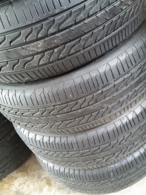 ขายยางเหมายกกอง195/60-65/15 40 เส้น/ละ250