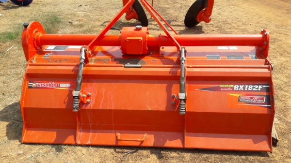 ขายโรตารี่ตราช้างใส่รถไถ45,47แรง