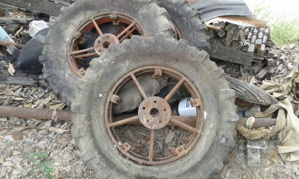 ล้อรถไถนาเดินตาม