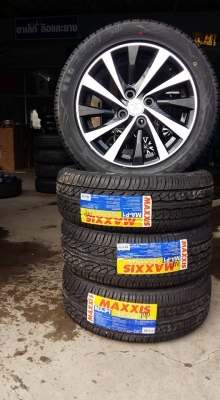 ขายล้อแม็ก mitsu attrage 15"ยางใหม่ปี15 สนใจติดต่อ ตาเล็ก ล้อและยาง 081-3747940