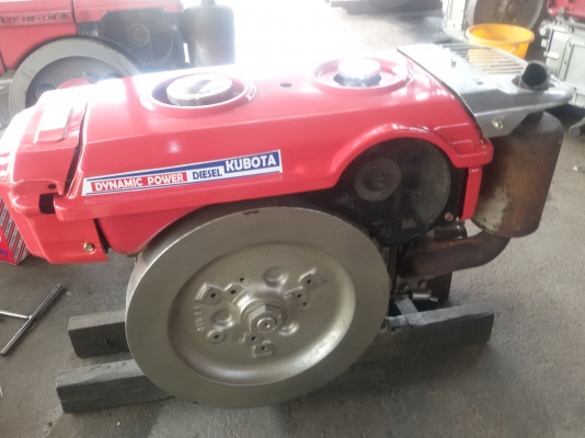 คูโบต้าอีที110ราคา20000บาท  พร้อมใช้งานสายๆครับสนใจ โทร0813655997 อำพร พาเจริญ ต วังบัว อ คลองขลุง จ กำแพงเพชร ราคานี้ยังต่องลองได้อีกนะครับ