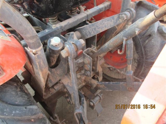 แทรกเตอร์ตามสภาพ KRT 140 (ล้อเรียบ)