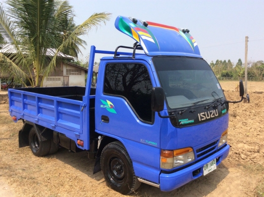 ISUZU 6ล้อ ปี48  (ป้ายเล็กไม่ติดเวลา) กระบะเหล็กบรรทุก ยาว 3.2 ม. กระจกไฟฟ้า พวงมาลัยพาว์เวอร์  เครื่องดี ขับดี ครัทซีสวย รถพร้อมใช้งาน  ขาย 310,000 บาท ศุภากร 081-1903107,081-4252943