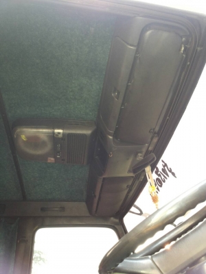 รถบรรทุกหัวลาก ISUZU รุ่น GXZ เครื่อง 320 แรง ปี 49 ขาย 1,100,000 บ. รถอยู่สระบุรี ราคาต่อรองได้