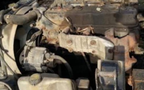 ISUZU NPR 115 HP 4BD1 รถบรรทุกหกล้อติดเครน TADANO 3 ตัน 3 ปลอก สภาพดีทั้งตัวรถและเครนพร้อมใช้งานได้เลยครับ เครื่องยนต์กำลังแรงดี ภายในเก๋งคอนโซลสวยครบ พวงมาลัยเพาเวอร์ เกียร์ยาว ภายนอกกระบะเหล็กคาร์โก้ความยาว 4.50 เมตรพื้นเหล็ก ช่วงล่างเดิมๆคัชซีสวยไม่ผุไ