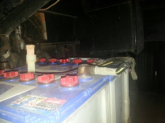 ขายรถ 6 ล้อดัมพ์เครน อีซูซุ NPR 130 แรง เครนยูนิค 2.5 ตัน ปี 50 สภาพเดิมดี สนใจติดต่อได้ที่ 081-9420141 ,  081-5715326