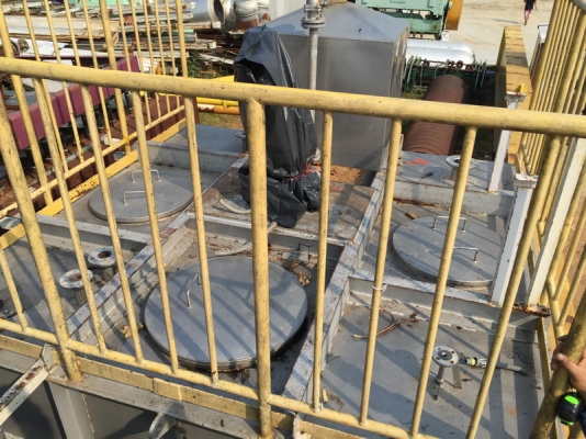 ขายถังสแตนเลสทรงสี่เหลี่ยม ขนาด 12,000 ลิตร พร้อมใบกวน สภาพสวยมาก มี 2 ใบ ขายถังสแตนเลสทรงสี่เหลี่ยม ขนาด 12,000 ลิตร พร้อมใบกวน สภาพสวยมาก มี 2 ใบ