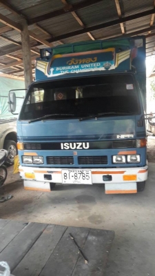 หกล้อ115แท้ สภาพสวยพร้อมใช้ยางดีทั้ง6เส้น เป็นรถขนเฟอร์นิเจอร์