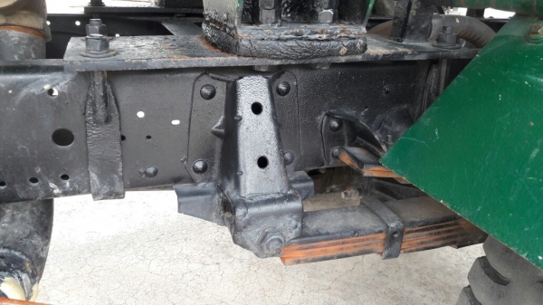 รถบรรทุกน้ำ ISUZU NPR 115 แรงม้า  4 สูบ ถังเหล็กจุน้ำ 7,000 ลิตร มีภาพวีดีโอประกอบด้วย