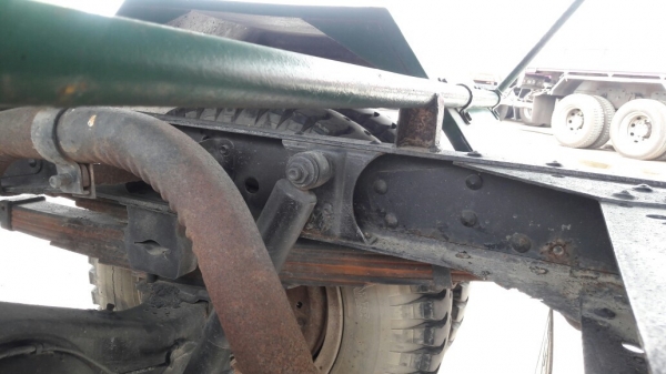 รถบรรทุกน้ำ ISUZU NPR 115 แรงม้า  4 สูบ ถังเหล็กจุน้ำ 7,000 ลิตร มีภาพวีดีโอประกอบด้วย