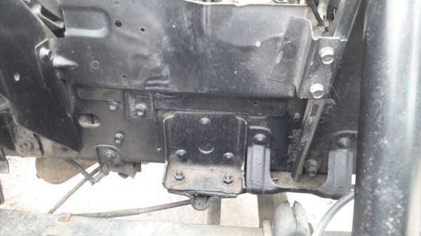 รถบรรทุกน้ำ ISUZU NPR 115 แรงม้า  4 สูบ ถังเหล็กจุน้ำ 7,000 ลิตร มีภาพวีดีโอประกอบด้วย