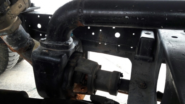 รถบรรทุกน้ำ ISUZU NPR 115 แรงม้า  4 สูบ ถังเหล็กจุน้ำ 7,000 ลิตร มีภาพวีดีโอประกอบด้วย